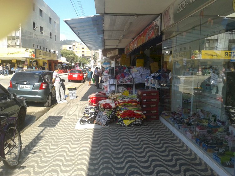 O que passa na cabeça deste comerciante?